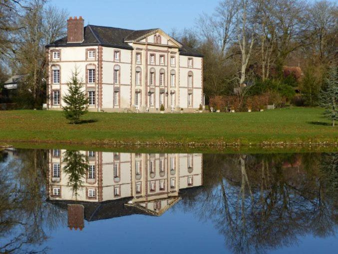Chambre Le Notre Le Domaine Des Jardins De Bracquetuit Exterior photo